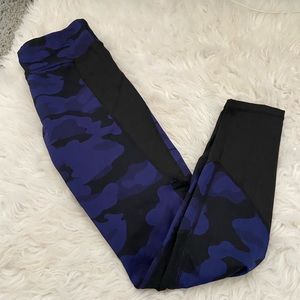 Calvin Klein Camo Leggings